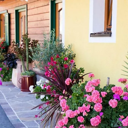 Διαμέρισμα Weingut- Gaestezimmer Marko *